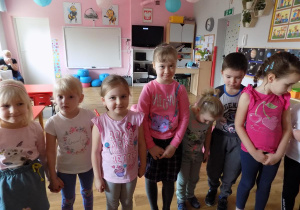 Lilianka, Klara, Róża, Zosia ,Asia, Filip i Lenka.