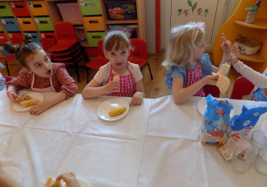 Lenka, Zosia i Hania.