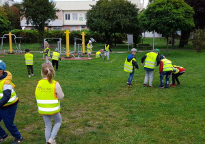 Sprzątamy osiedle w okolicy przedszkola