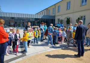 Powitanie dzieci w Muzeum regionalnym w Kutnie