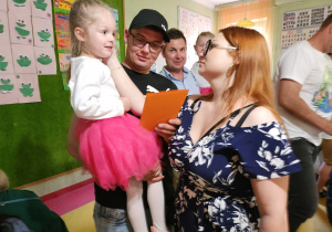 Wręczenie upominków dla Rodziców.