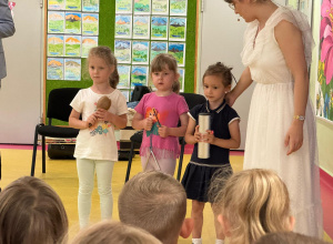 Audycja muzyczna pt,,Witamy wakacje'