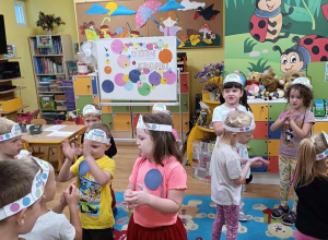 Międzynarodowy Dzień Kropki.