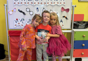Jaś L.,Wiktoria.R i Pola.
