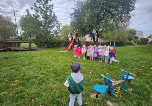 Zabawy na świeżym powietrzu.