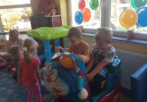 Wyjście do sali zabaw "Fikoland".