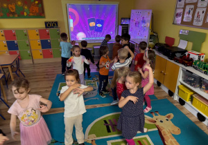 Zdjęcie 1 na 64