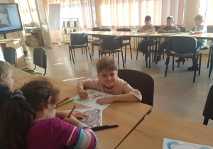 Warsztaty w bibliotece.