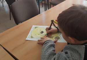 Warsztaty w bibliotece.