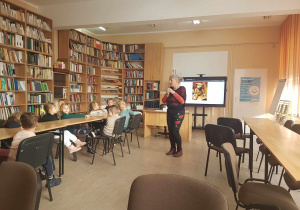 Warsztaty w bibliotece.