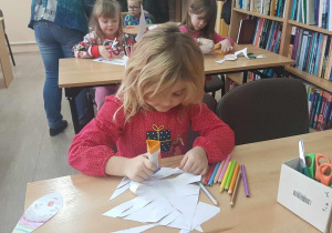 Warsztaty świąteczne w Bibliotece Pedagogicznej.