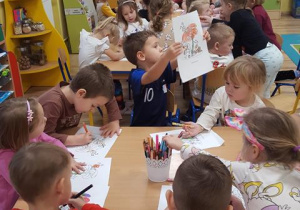 Zajęcia z Panią z biblioteki Pedagogicznej.