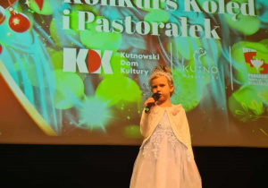 Łucja podczas występu.
