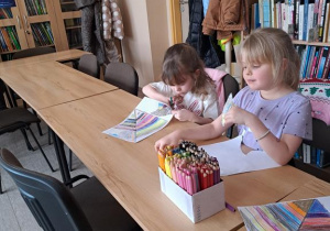 Warsztaty w Bibliotece Pedagogicznej.