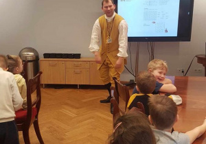 Wycieczka do Muzeum Pałac Saski w Kutnie.