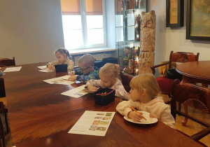 Wycieczka do Muzeum Pałac Saski w Kutnie.