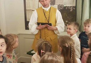 Wycieczka do Muzeum Pałac Saski w Kutnie.