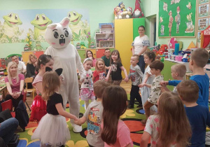 Warsztaty wielkanocne z cyklu "Razem z Rodzicami".