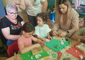 Warsztaty wielkanocne z cyklu "Razem z Rodzicami".
