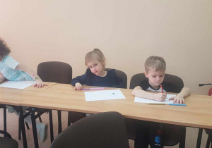 Warsztaty wielkanocne w Bibliotece Pedagogicznej.