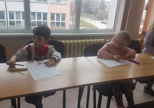 Warsztaty wielkanocne w Bibliotece Pedagogicznej.
