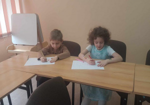 Warsztaty wielkanocne w Bibliotece Pedagogicznej.