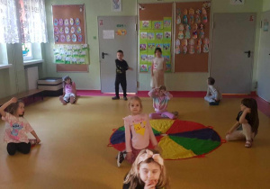 "Teatr z Calineczką".