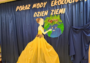 Zdjęcie 1 na 115