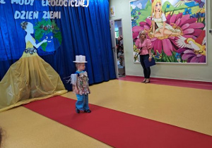 Pokaz mody ekologicznej.