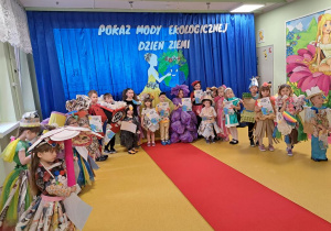 Pokaz mody ekologicznej.
