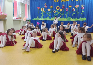 Dzień Mamy i Taty w grupie "Pszczółki"