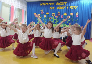 Dzień Mamy i Taty w grupie "Pszczółki"