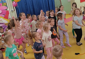 Zdjęcie 11 na 84