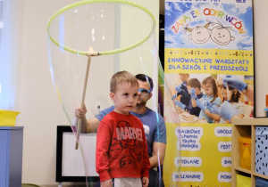 Oskar w bańce.