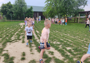 Zdjęcie 17 na 118