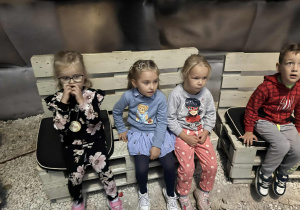 Kreciki na ognisku