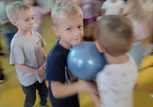 Zdjęcie 48 na 75