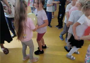 Zdjęcie 53 na 75