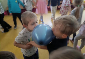 Zdjęcie 57 na 75