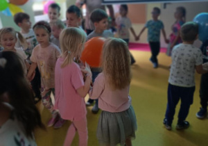 Zdjęcie 59 na 75