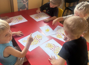 Mali artyści