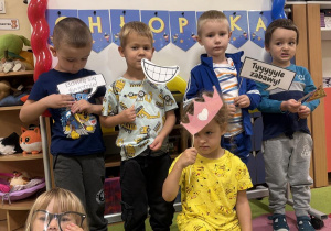 Florka, Adam, Amelka, Tymon, Ksawery, Bartek 2