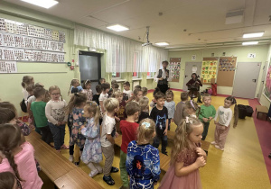 Audycja muzyczna pt. "Jesienna bajka o Violi"