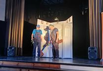 Udział w przedstawieniu pt. " Piotruś elektryk ''.