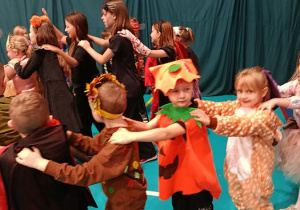 Dzieci na Balu Jesiennym