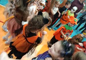 Dzieci na Balu Jesiennym