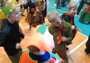 Dzieci na Balu Jesiennym