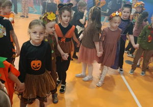 Dzieci na Balu Jesiennym