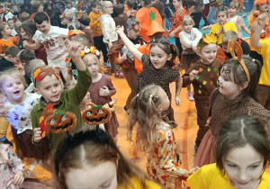 Dzieci na Balu Jesiennym