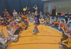 "Bal Jesienny" w Szkole Podstawowej nr 6 w Kutnie.